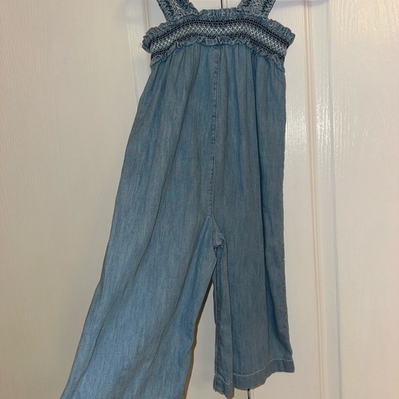 GAP Light Blue Kids chambray Romper - Picture 3 of 3